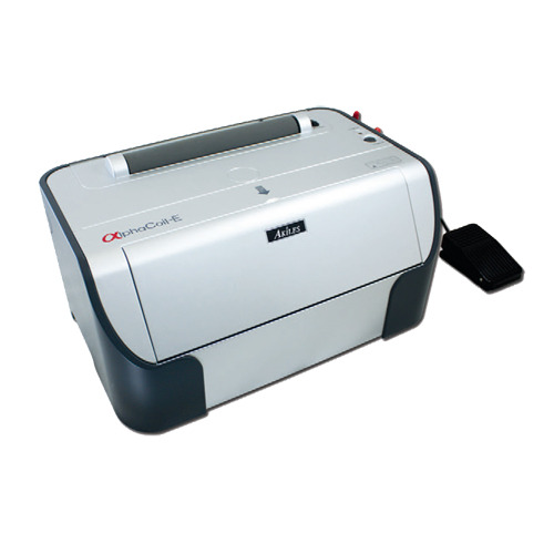 Akiles Paper Punch Image 1